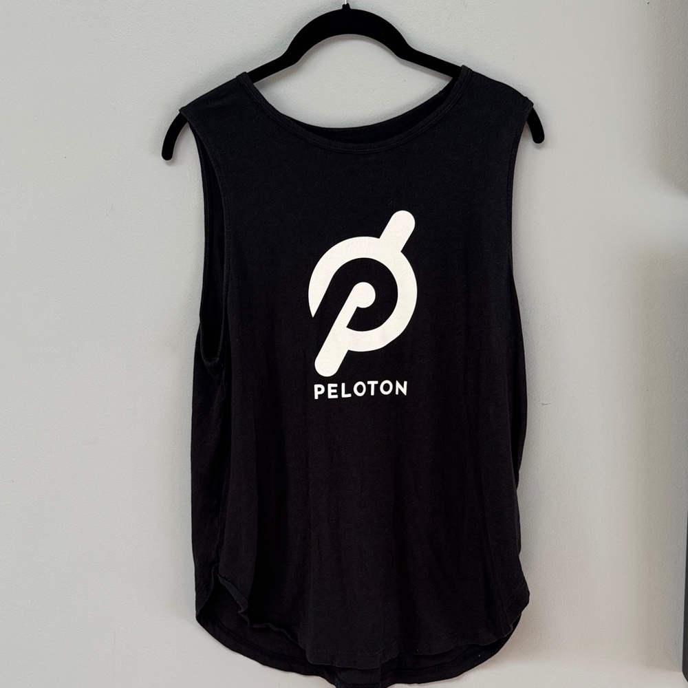 Peloton Black Sleeveless Mood Tee (Medium)